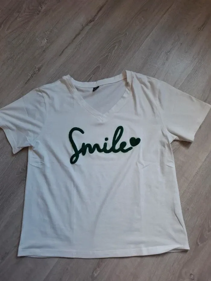 Tshirt neuf xs shein