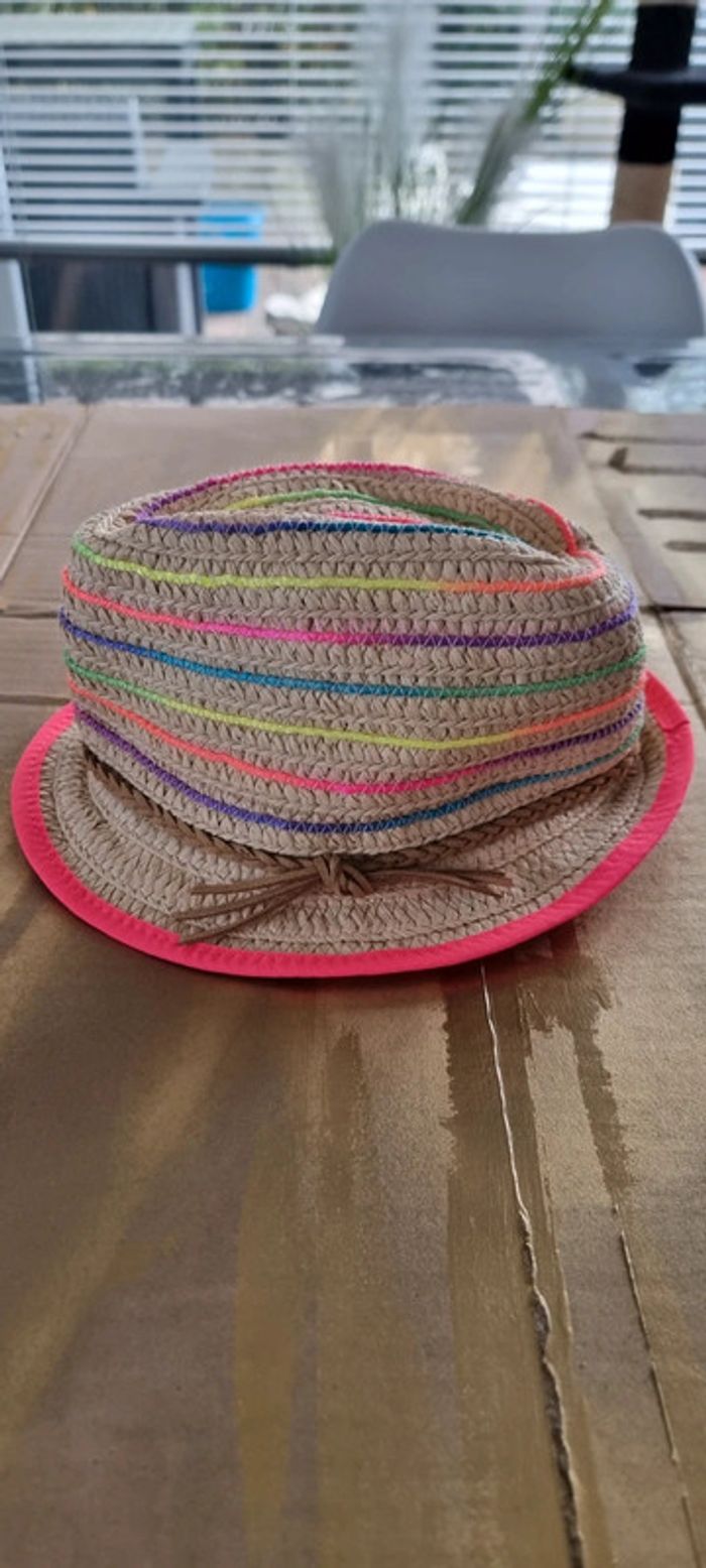 Chapeau fille - photo numéro 3