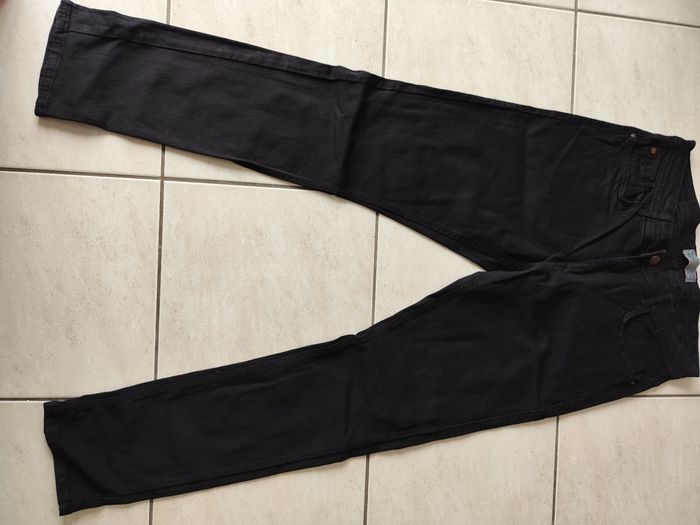 Jean's slim