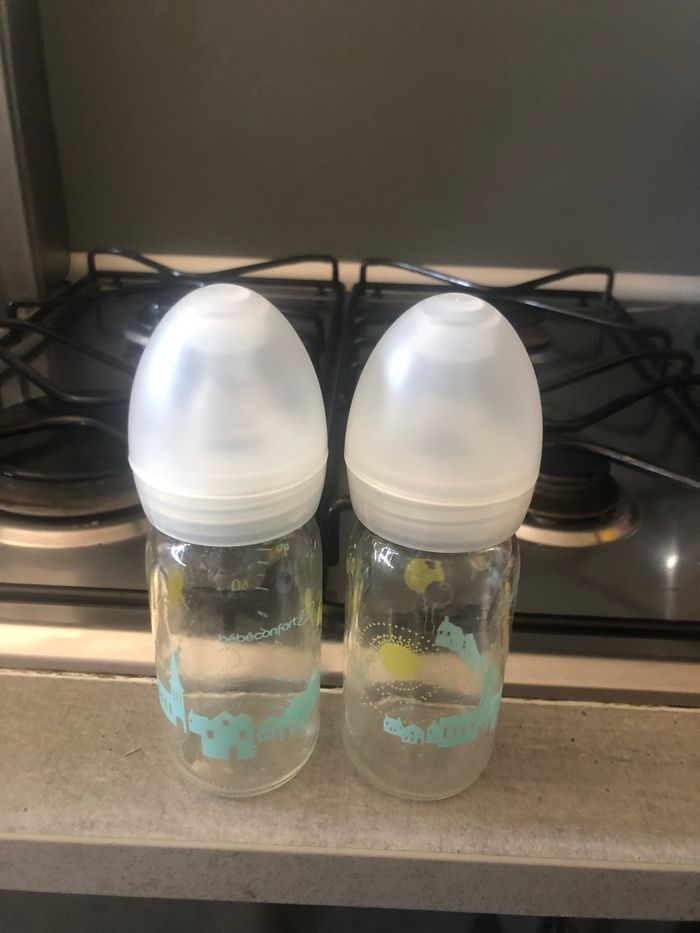 2 biberons en verre bébé confort