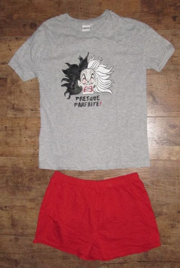 pyjashort taille 34-36 Disney