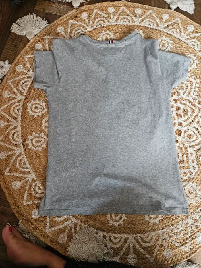 Tee-shirt tommy hilfiger - photo numéro 5