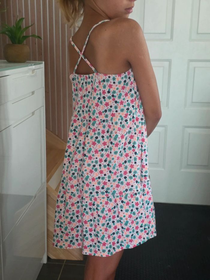 Robe d'été légère - photo numéro 3