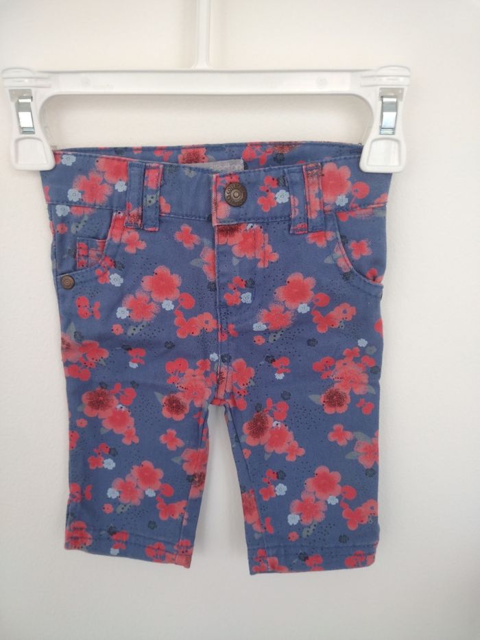 Pantalon fleuri bébé fille 9 mois
