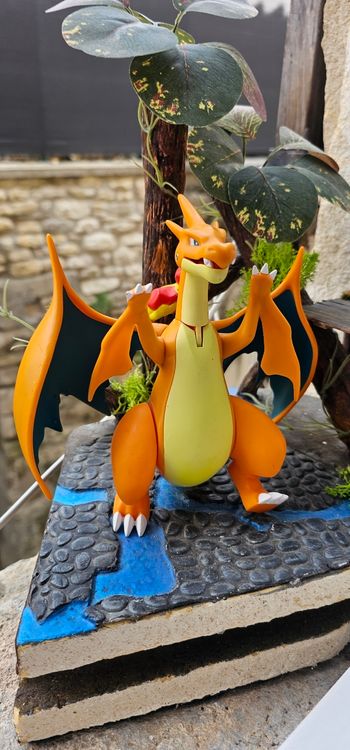 Super grande figurine Pokemon Nintendo Mega-Dracaufeu