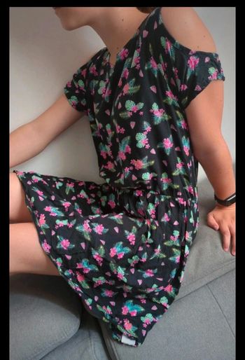 Sublime robe noire fleuri sheryne