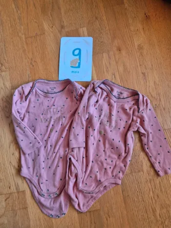 Lot 2 bodies 9 mois