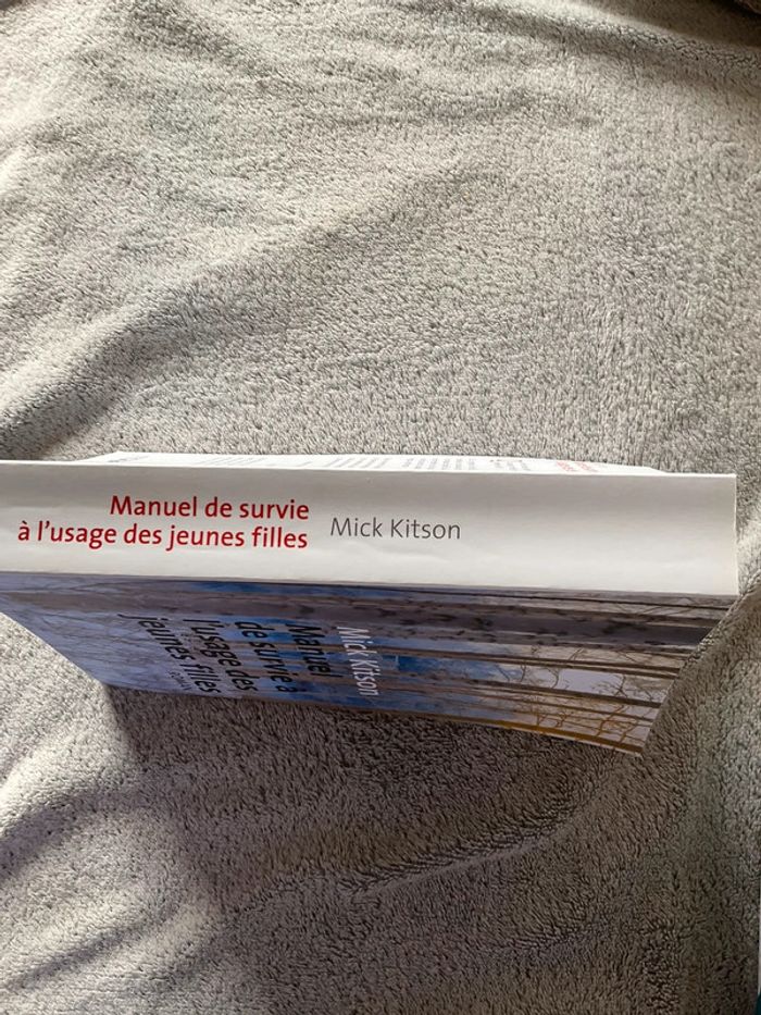 #manuel de survie à l’usage des jeunes filles Mick kit son - photo numéro 4