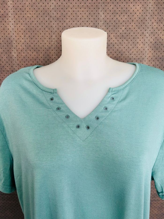 T-shirt à manches courtes avec œillet XXL - photo numéro 3