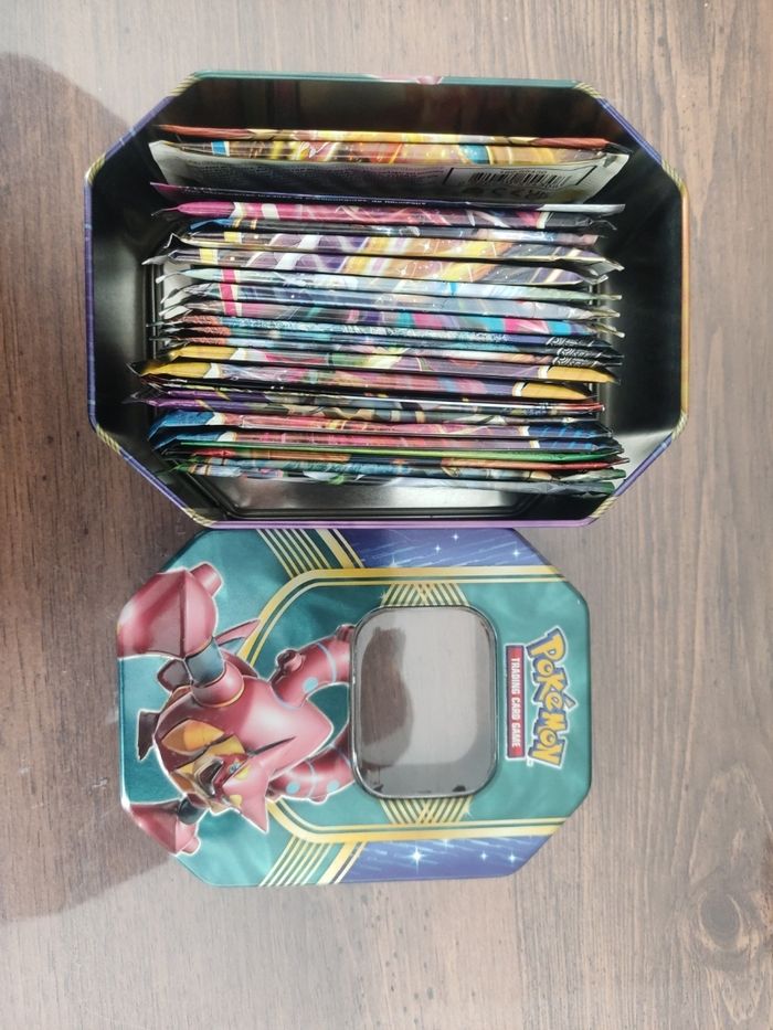 Pokebox + boosters vide - photo numéro 2