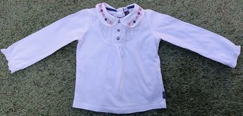 Beau petit haut col Claudine