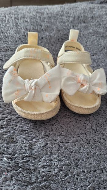 Sandalettes 3-6mois