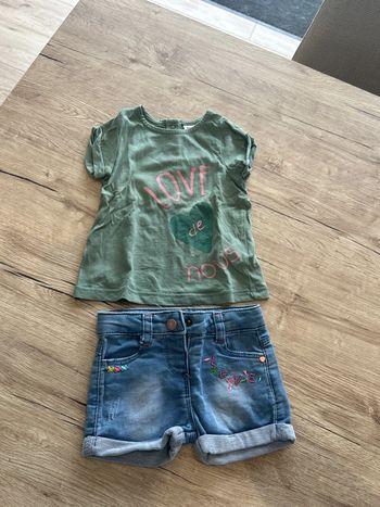 Ensemble short + tee shirt 6 mois