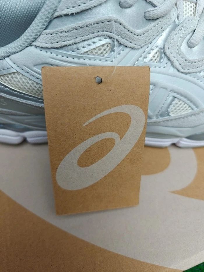 Asics Gel NYC Taille 43.5 - photo numéro 3