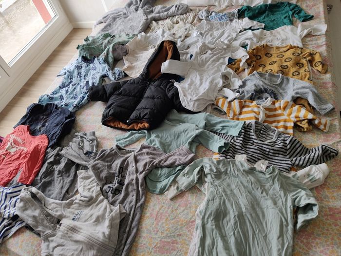 Lots des vêtements garçon 6mois - photo numéro 2