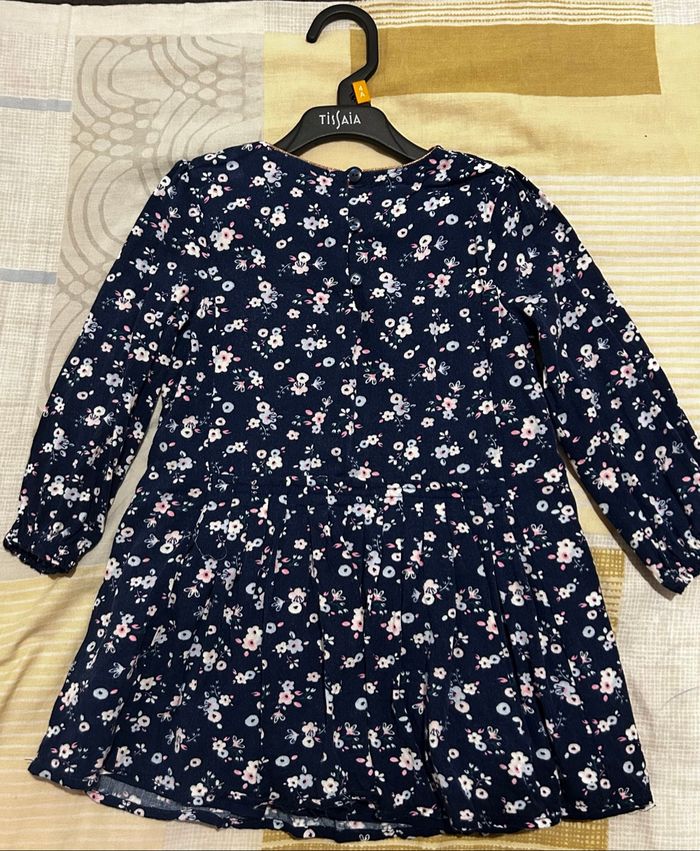 Robe fille doublé de taille 4 ans - photo numéro 3