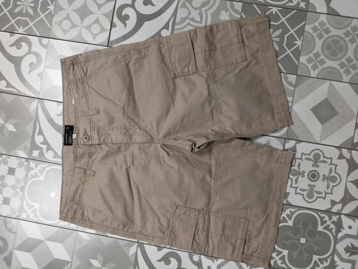 Short cargo jack and Jones