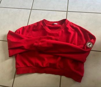 Pull rouge Jennyfer taille s