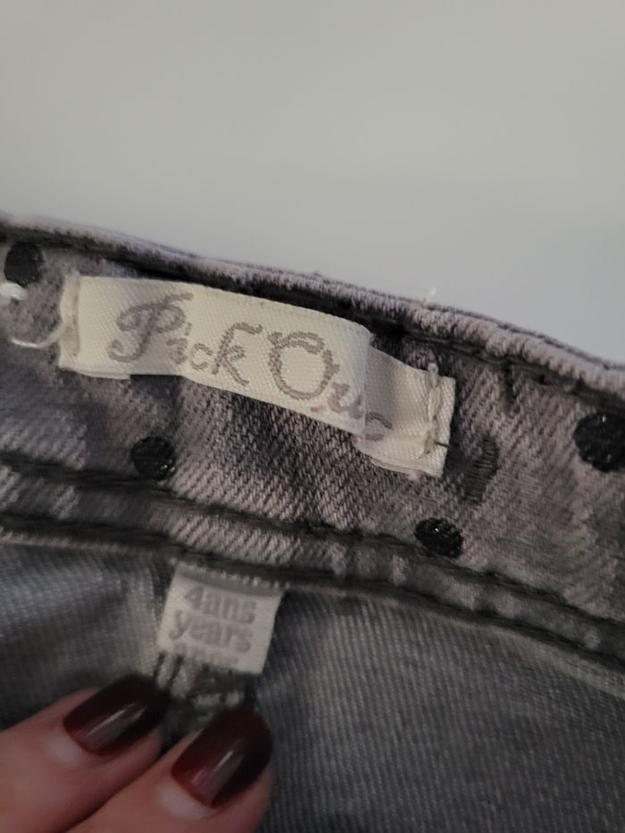 Jupe fille 4 ans pick ouic  très bon état - photo numéro 3