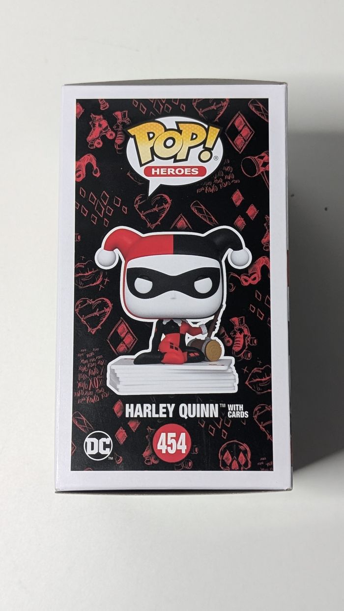 [Funko pop] Figurine Harley Quinn with cards SE 454 - photo numéro 2
