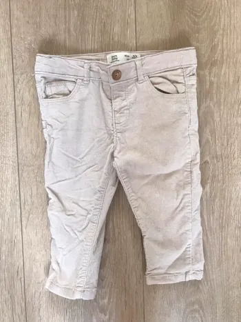 Pantalon velours beige 6-9 mois