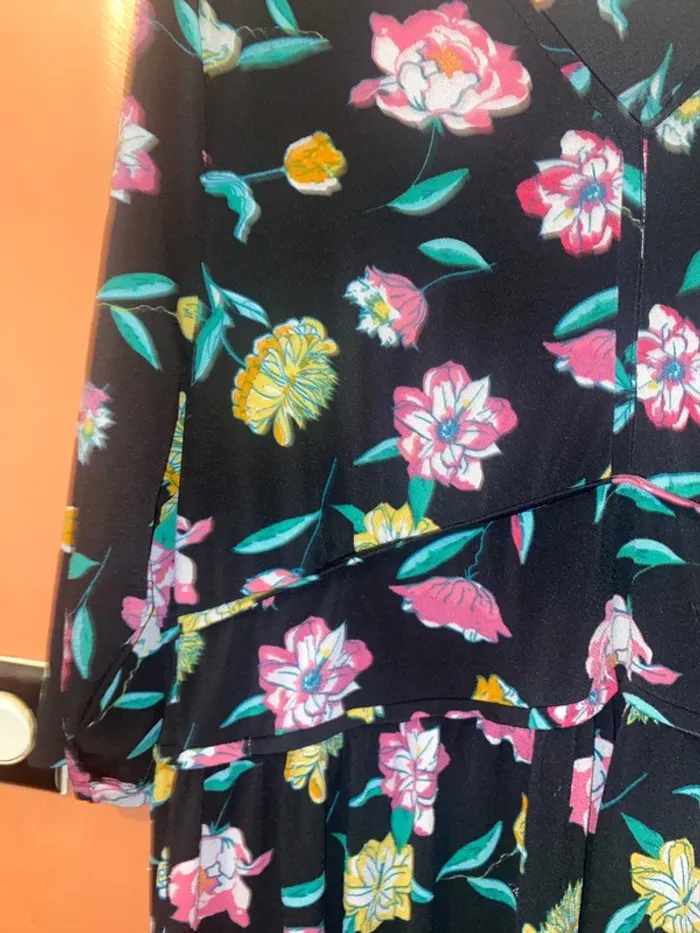 Robe fleur t46 👗 🌷 - photo numéro 4