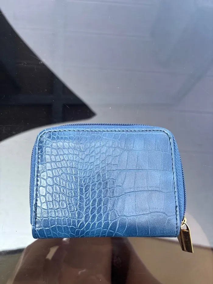 Porte monnaie bleu crocodile - photo numéro 2