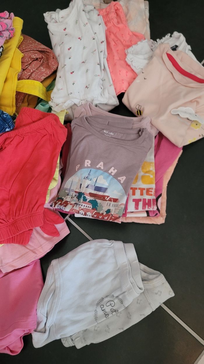 Lot vêtements fille 3 ans - photo numéro 3