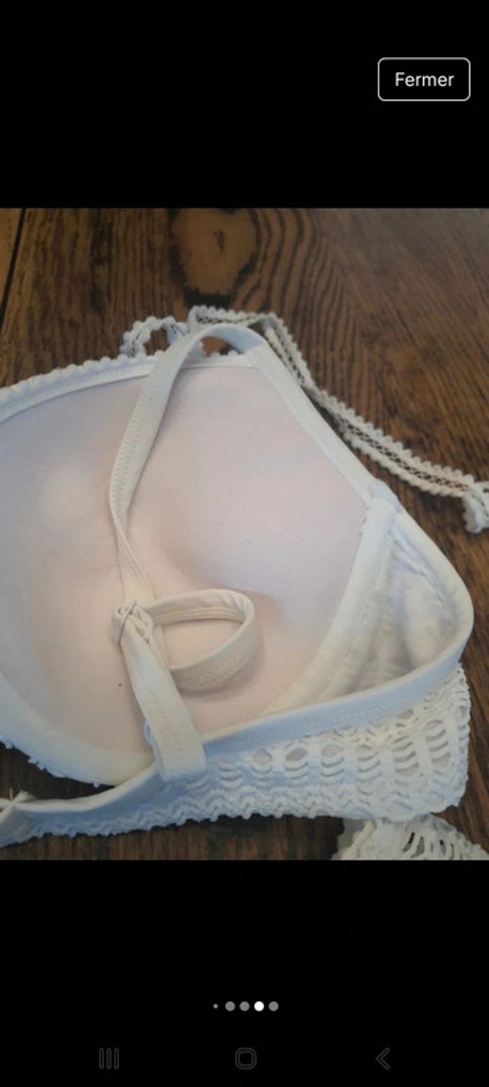 Bikini Hunkemöller haut fr/Es 95B bas L
doublé - photo numéro 18