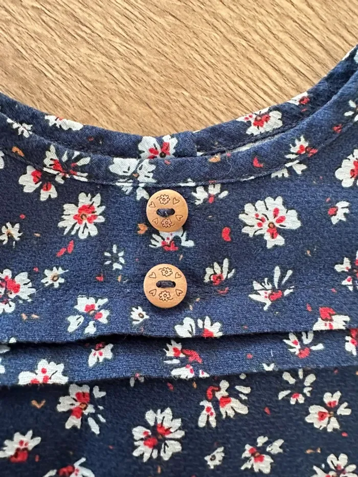 Ensemble short blouse - photo numéro 4
