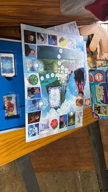 Jeu de société reine des neiges 