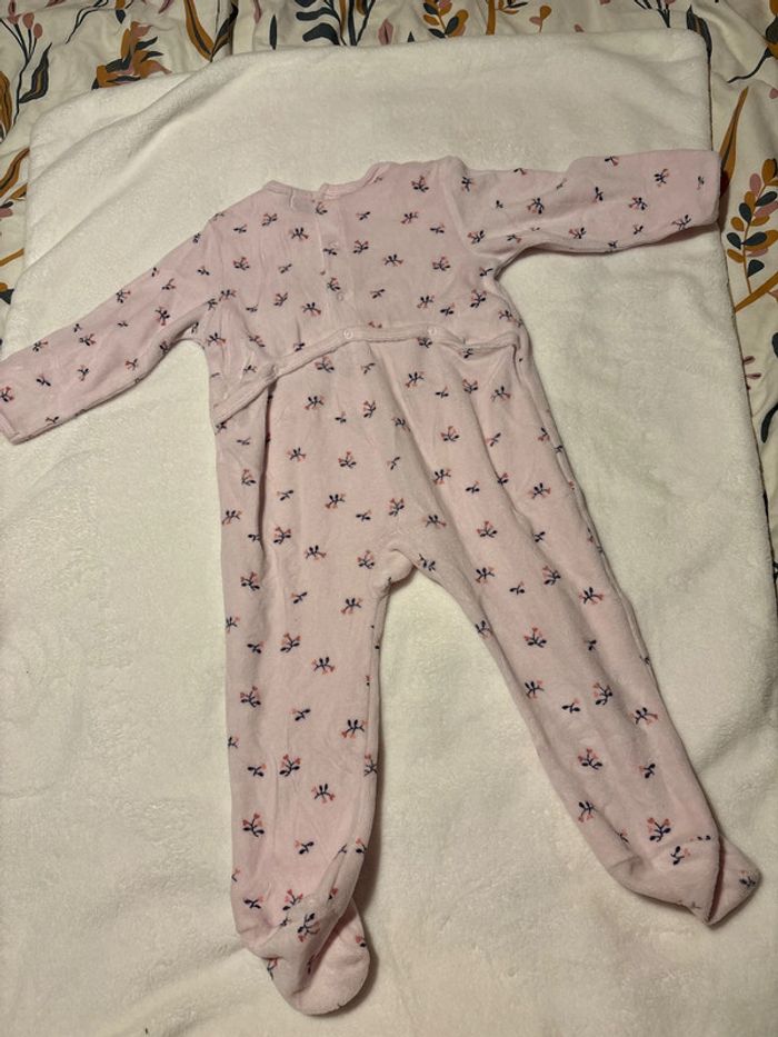 Pyjama velours 1 pièce 18 mois - photo numéro 4