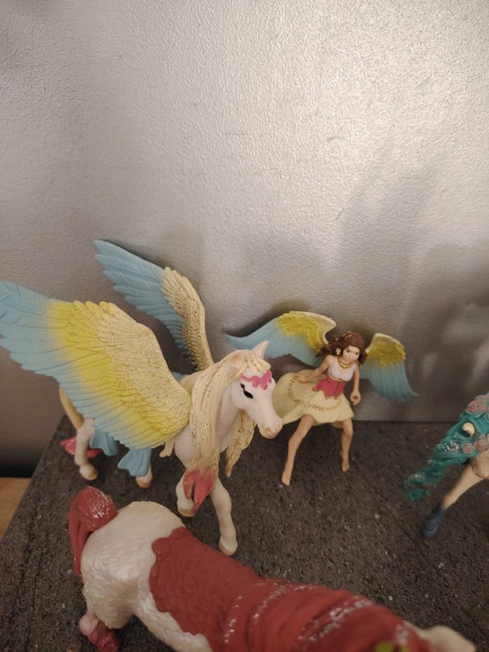 Lot schleich bayala fee chevaux poulain licorne cavalière tbe - photo numéro 2