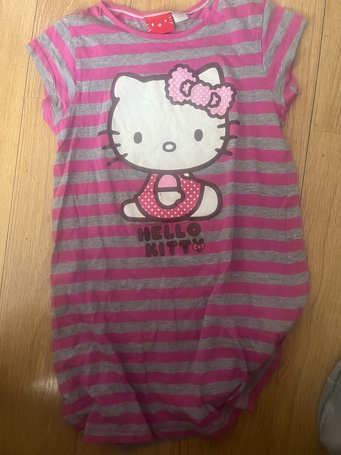 Chemise de nuit hello kitty à rayures 10 ans