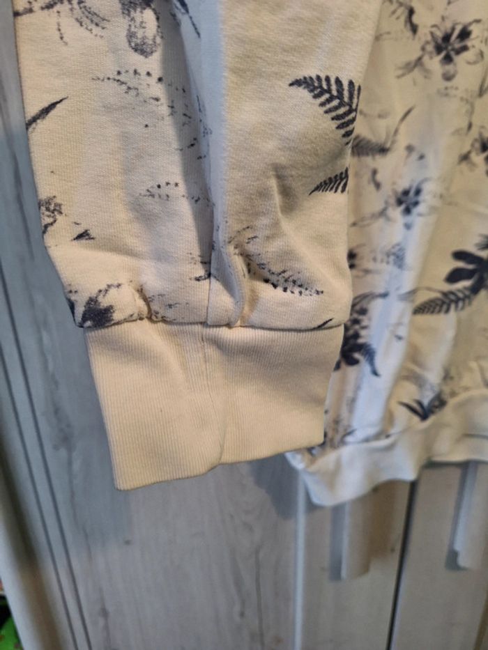 Pull à motif t.L 🚹 - photo numéro 2