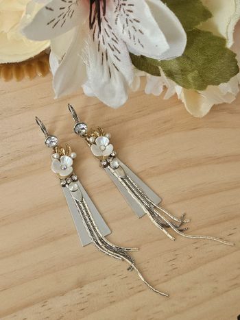 Boucles d oreilles dormeuses pendantes fleurs et chaines, ikita, acier inoxydable