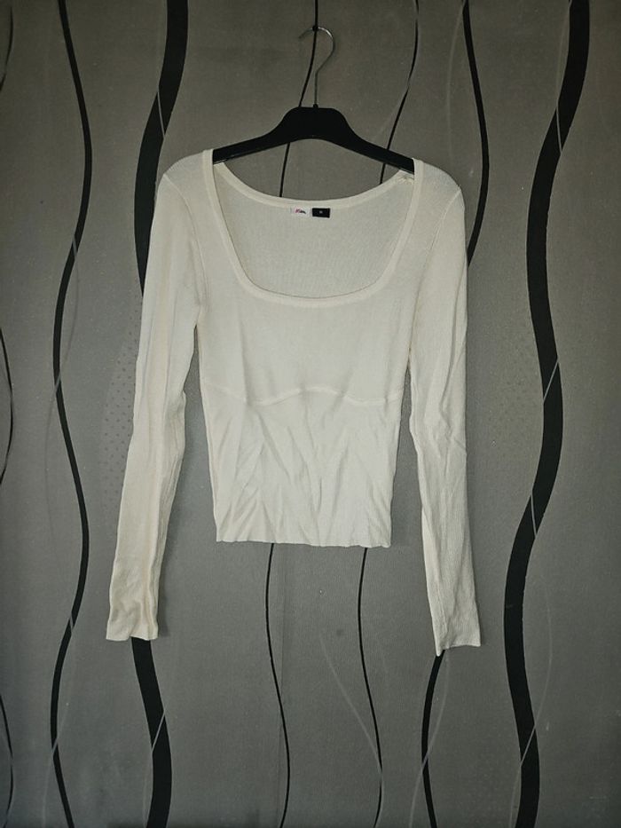 Joli pull fin femme