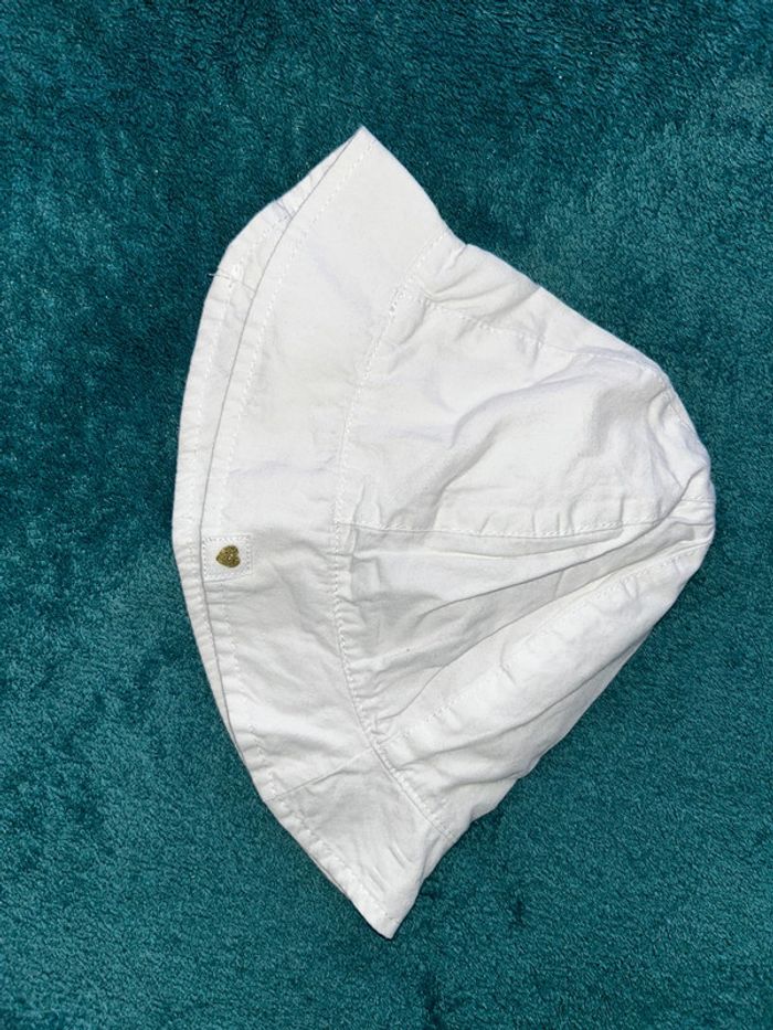 Petit chapeau bébé