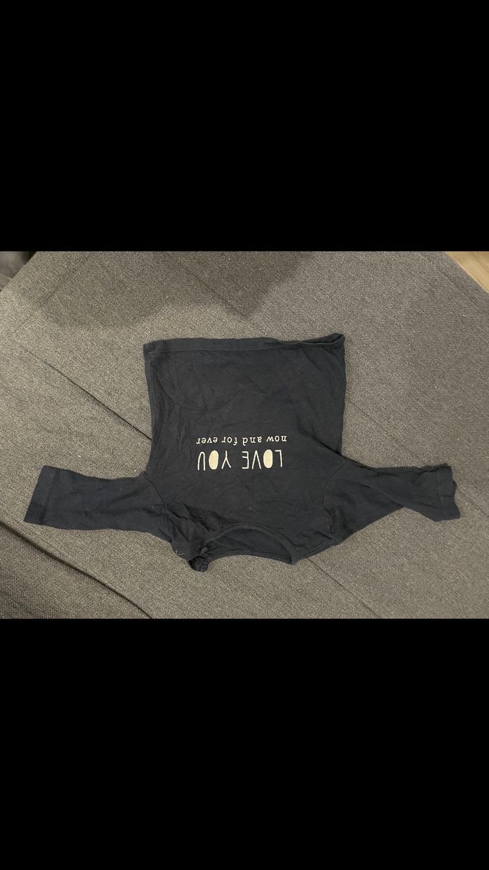 Lot vêtements 1 mois - photo numéro 2