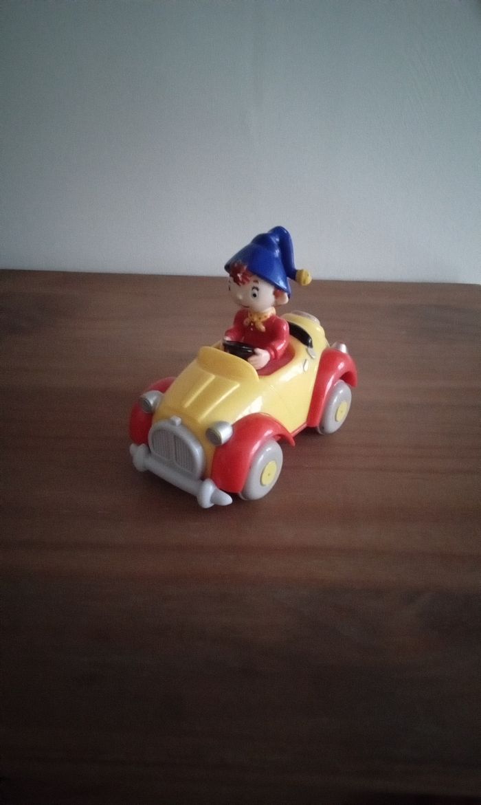 Jeu jouet bebe enfant voiture Oui Oui