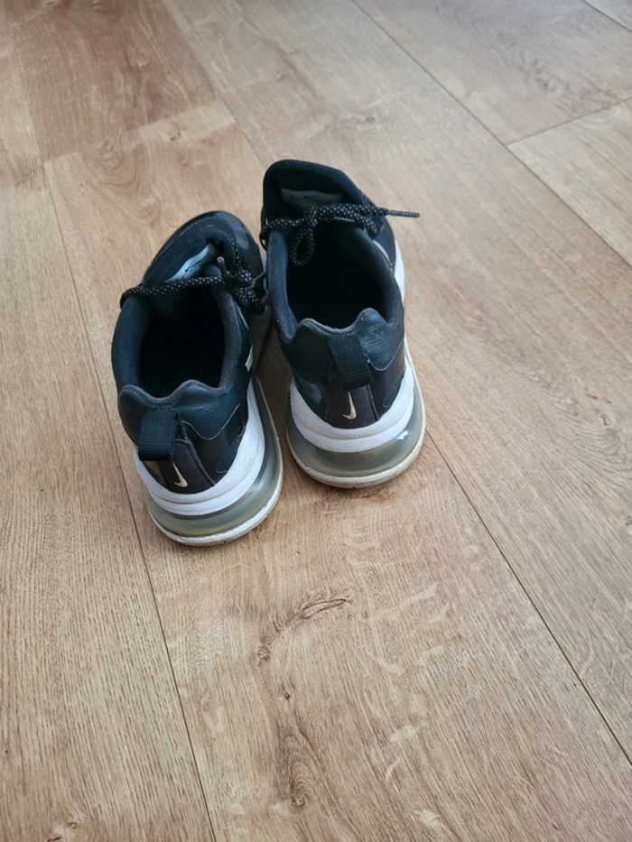 Nike react 270 - photo numéro 2