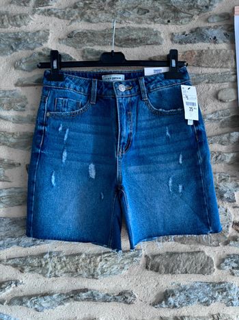 Short en jean taille 34 neuf