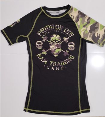 Tee shirt pride or die