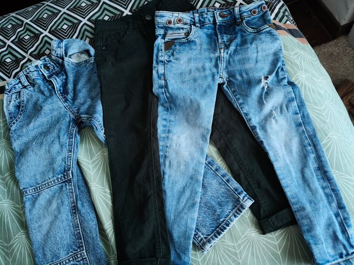 Lot pantalons garçon 5 ans