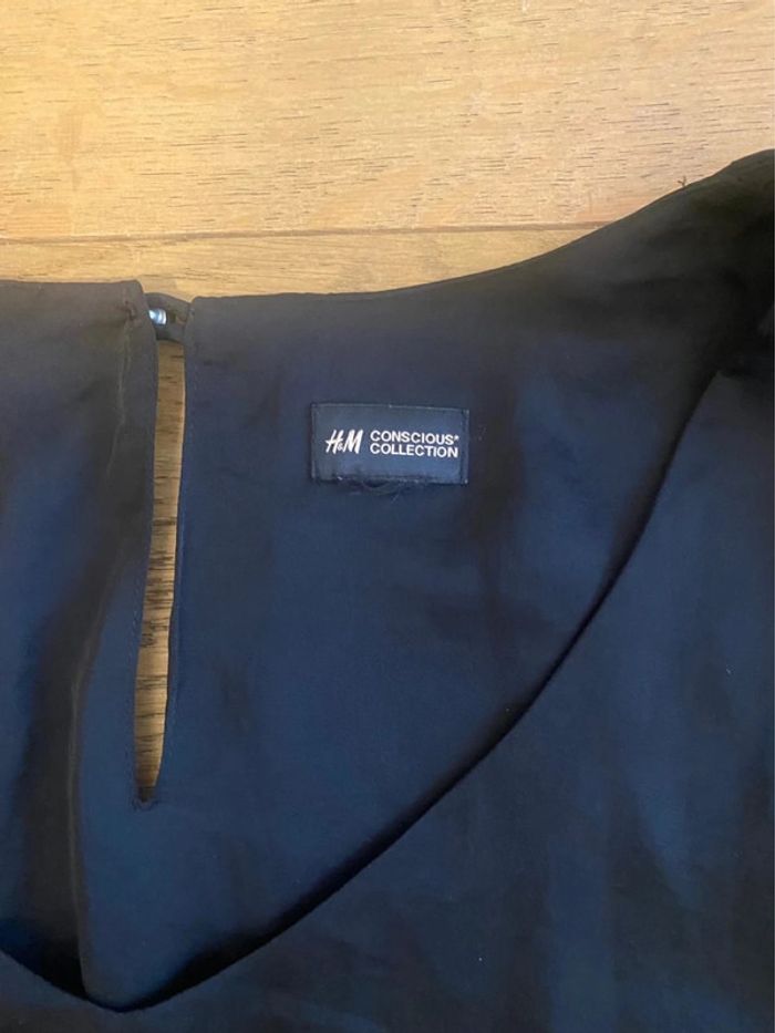 Robe satinée noire manches longues H&M Concious - photo numéro 3