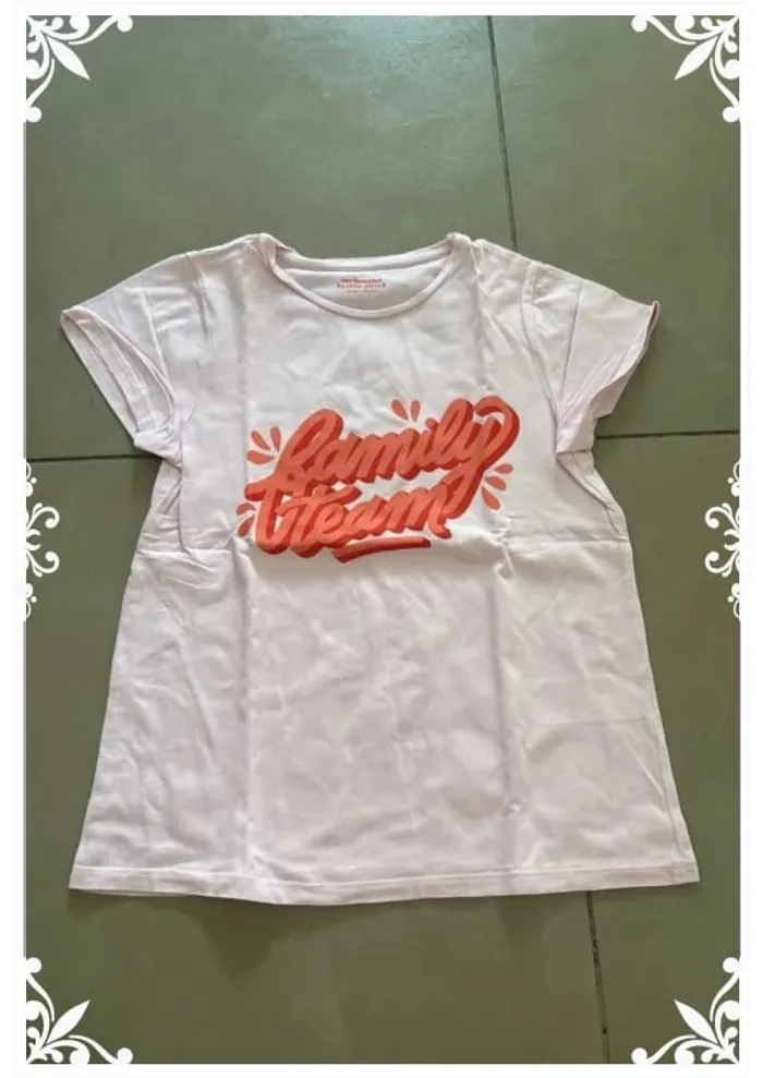 T-shirt rose fille 10 ans Vertbaudet - "Family team" - photo numéro 2