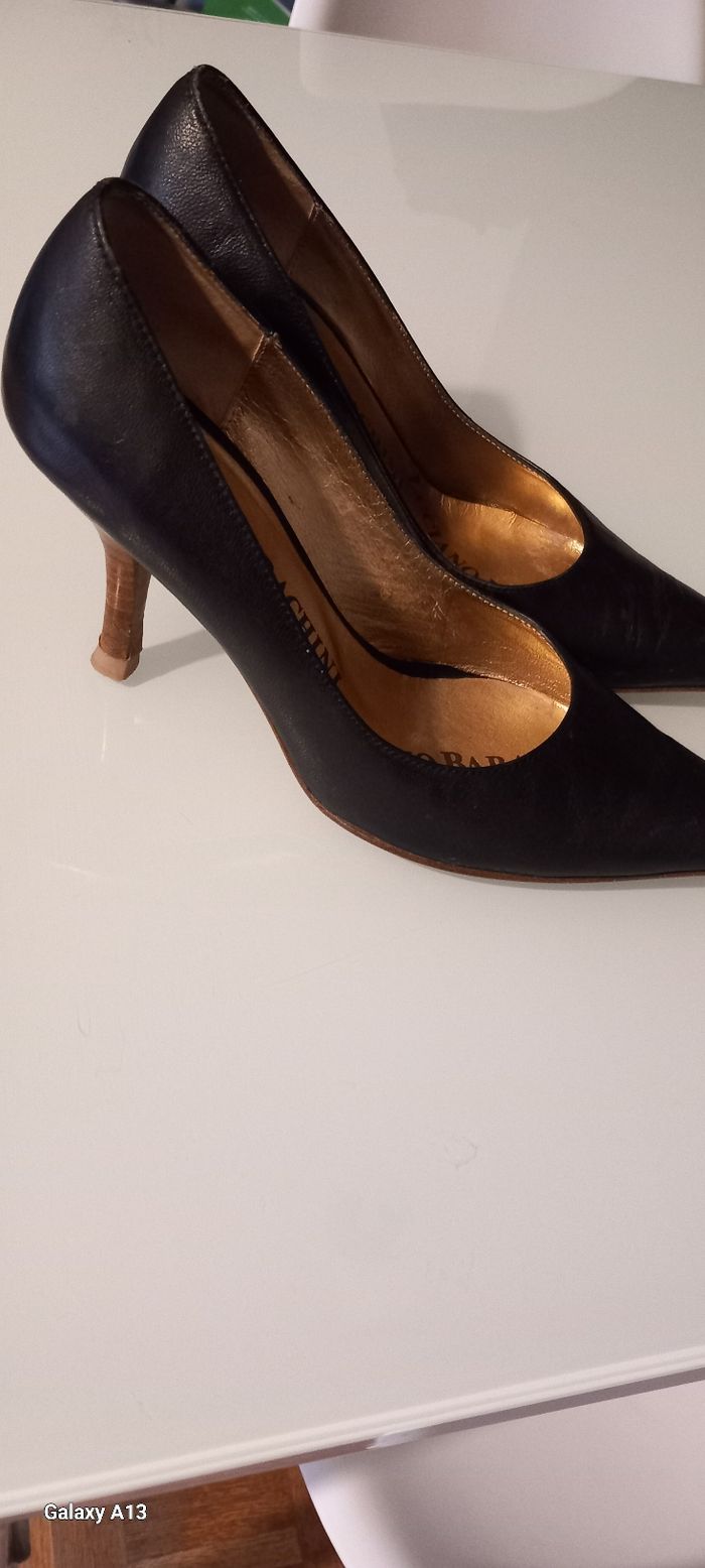 Escarpins noirs - photo numéro 2