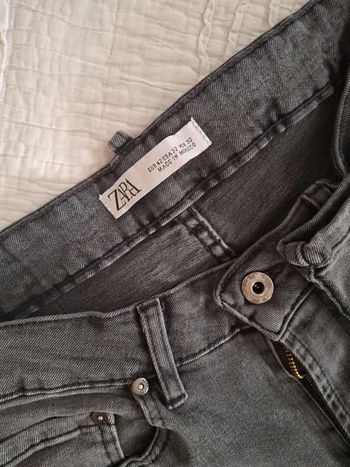 Skinny Zara taille 42
