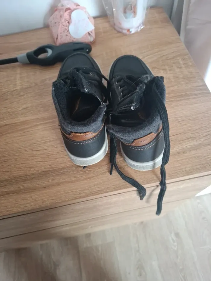 Chaussure 28 - photo numéro 3