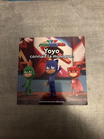 Livre Pyjamasques yo-yo connaît la musique